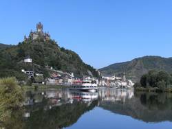 Blick auf Cochem m. Reichsburg